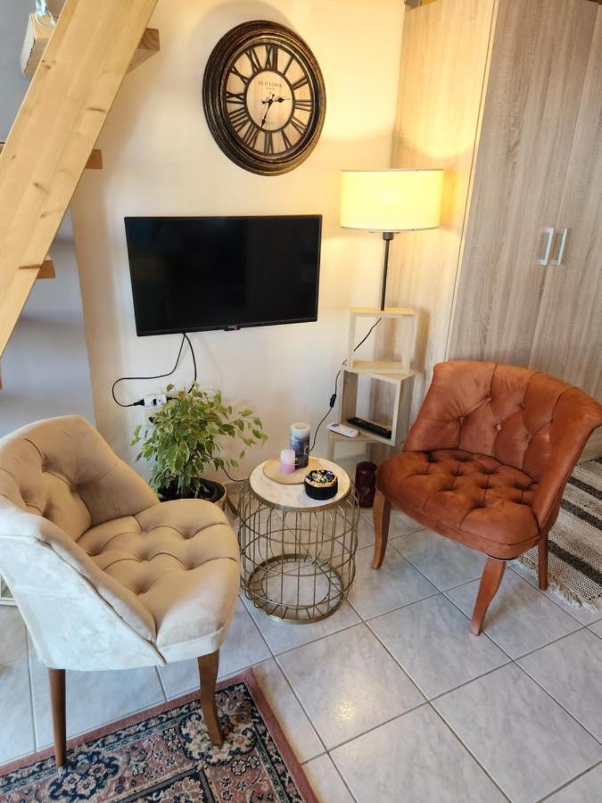 Luxury Loft Apartment Sofia Patras Buitenkant foto